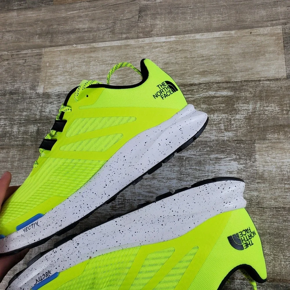 The North Face Vectiv‎ Eminus Mens Shoes Sz 11.5 Running Led Yellow Sneakers